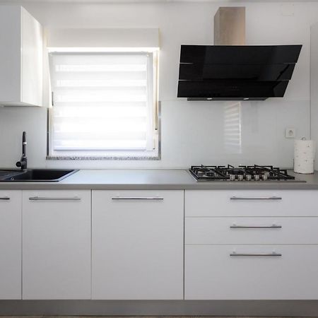 Apartman Laura 크르크 외부 사진