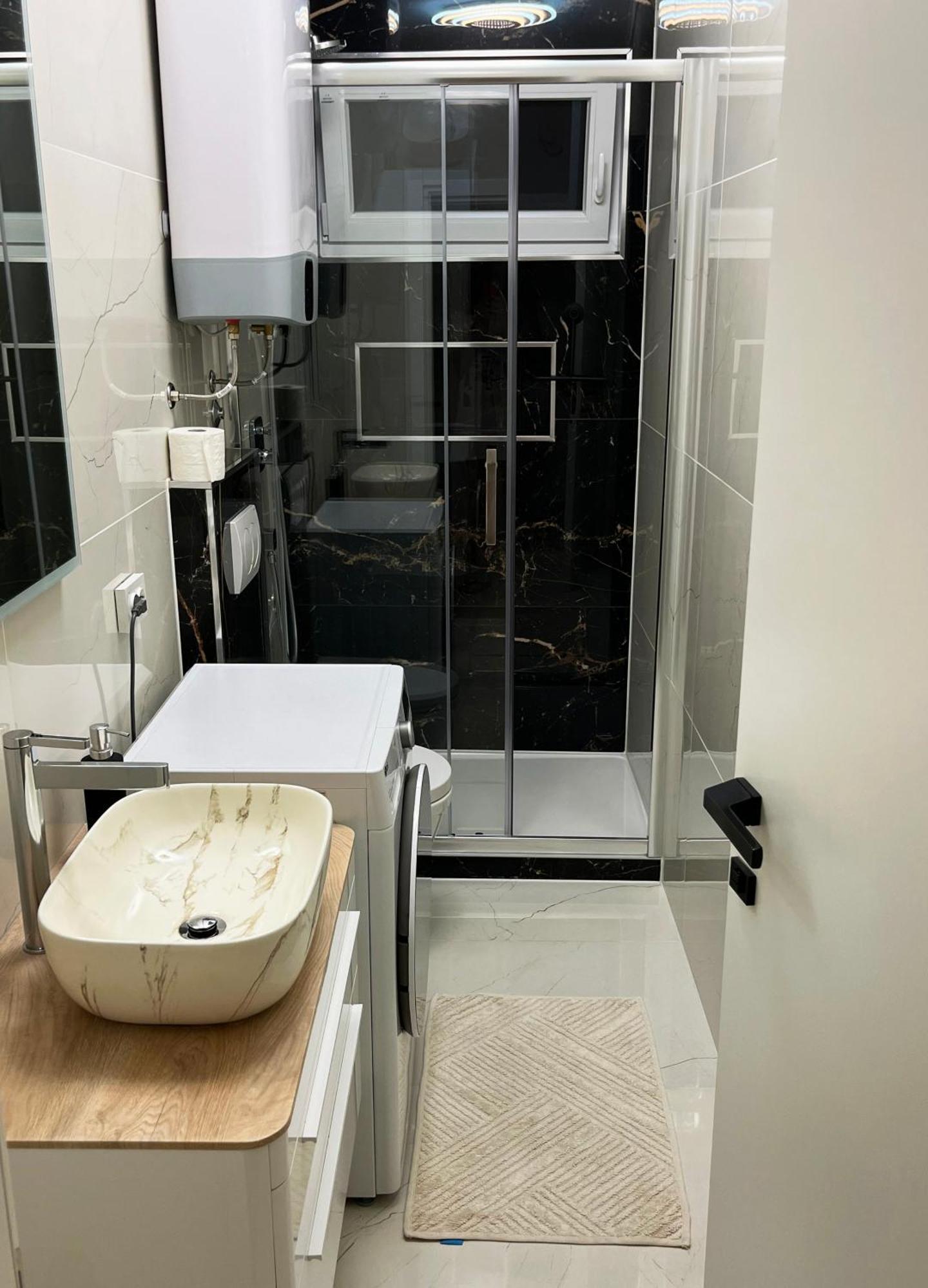 Apartman Laura 크르크 외부 사진